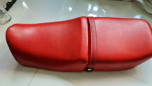 Load image into Gallery viewer, Suzuki RG500 Walter Wolf Seats
