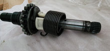 Load image into Gallery viewer, SUZUKI RG500 kick starter drive gear With Oil Pump Drive
