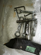 Load image into Gallery viewer, YAMAHA R1 Z TOOL KIT 3XC-28100-00
