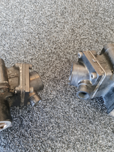 Load image into Gallery viewer, Yamaha RZ250 RD250 YPVS Cylinders Pistons and Head
