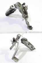 将图片加载到图库查看器，Kawasaki ZX-9R ZX900F Front Rider Passenger Footpeg Step Mount Bracket Plate Holder Set OEM
