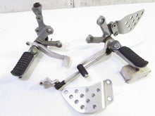 将图片加载到图库查看器，Kawasaki ZX-9R ZX900F Front Rider Passenger Footpeg Step Mount Bracket Plate Holder Set OEM
