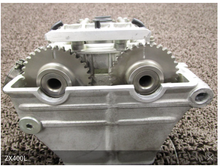 Load image into Gallery viewer, Kawasaki ZXR400 Cylinder Head Complete with Cams and Valves
