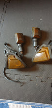 Load image into Gallery viewer, Suzuki RG400 RG500 Set Of Turn Signals Indicators
