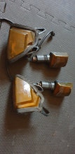 Load image into Gallery viewer, Suzuki RG400 RG500 Set Of Turn Signals Indicators
