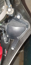 Load image into Gallery viewer, Pair of cowl mount front indicators  Fits  Suzuki  RG400  RG500
